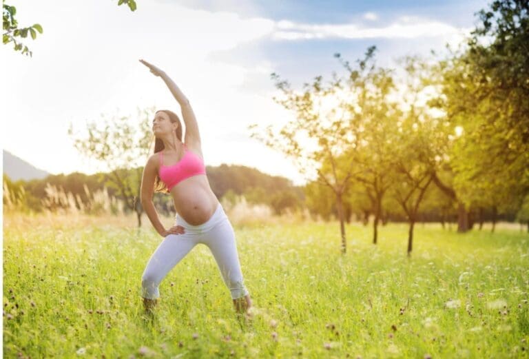 15 Ways to Stay Healthy During Pregnancy (And Feel Great!)