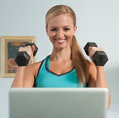 Holly Roser Coaching An online virtual workout e1678214008476
